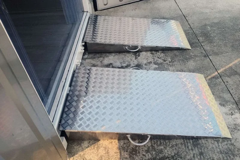 New 20ft Refrigerated Shipping Container