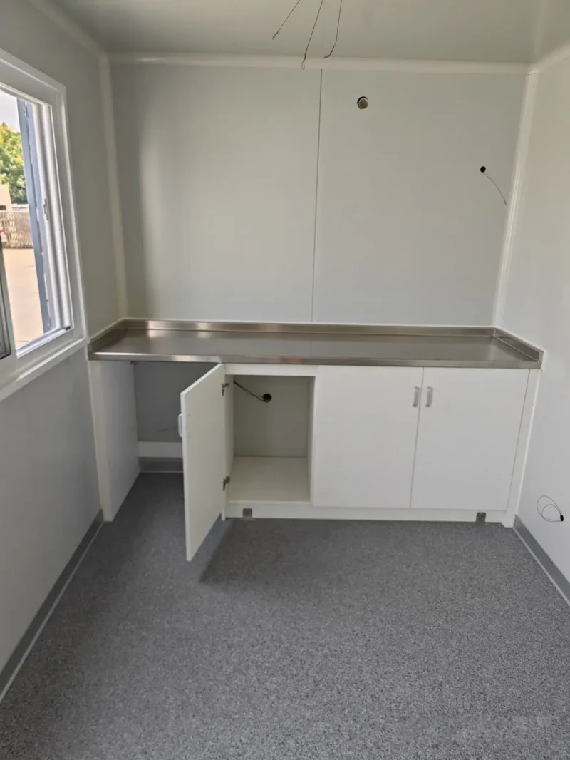 20' DC Office Container Kitchenette - Image 3