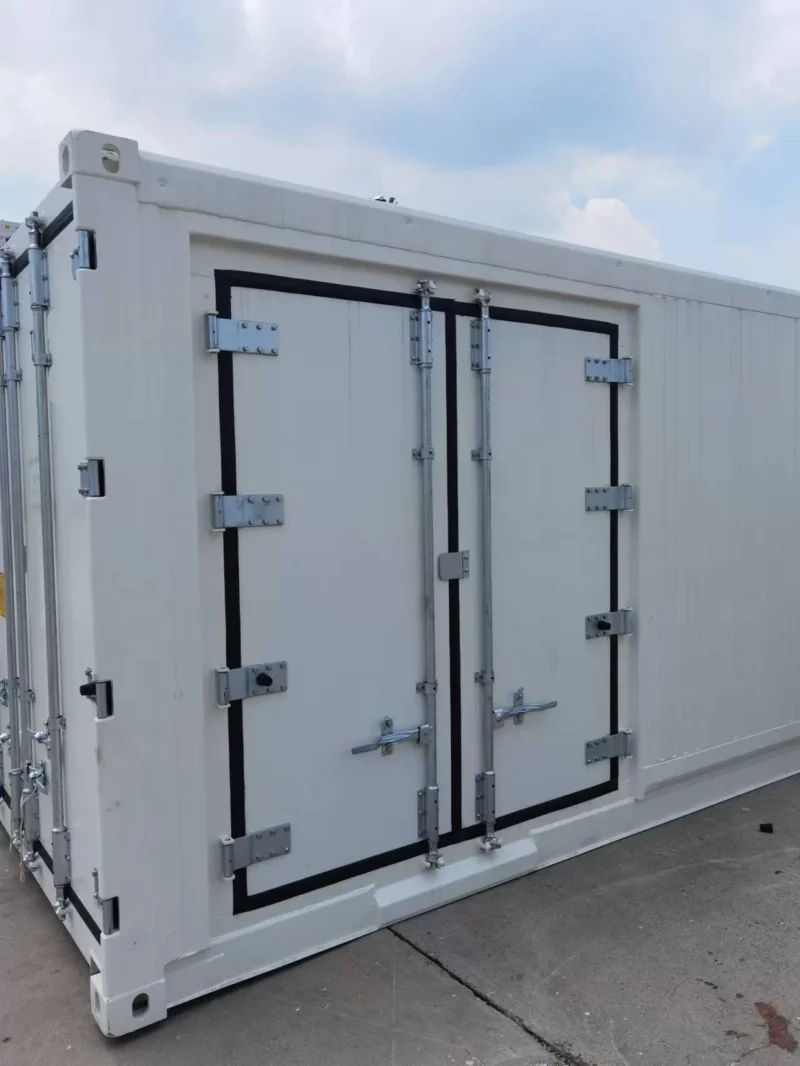 40ft Refrigerated Container with Side Doors - Image 3