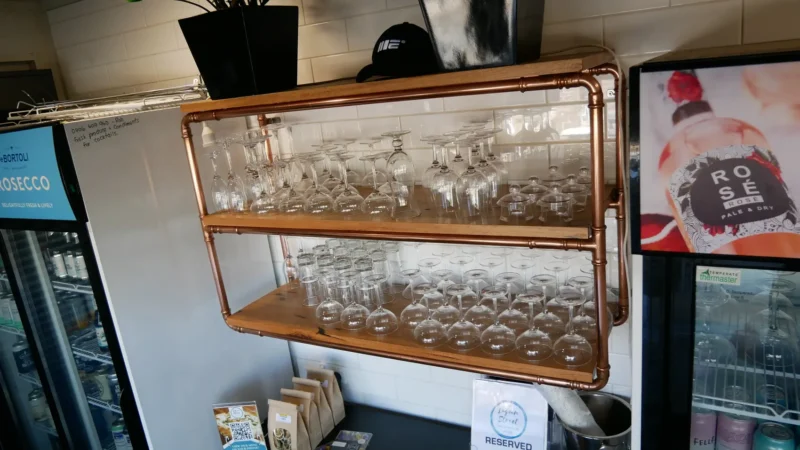 Container Wine Bar - Image 3