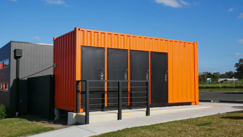 Public Toilet Block - Image 7